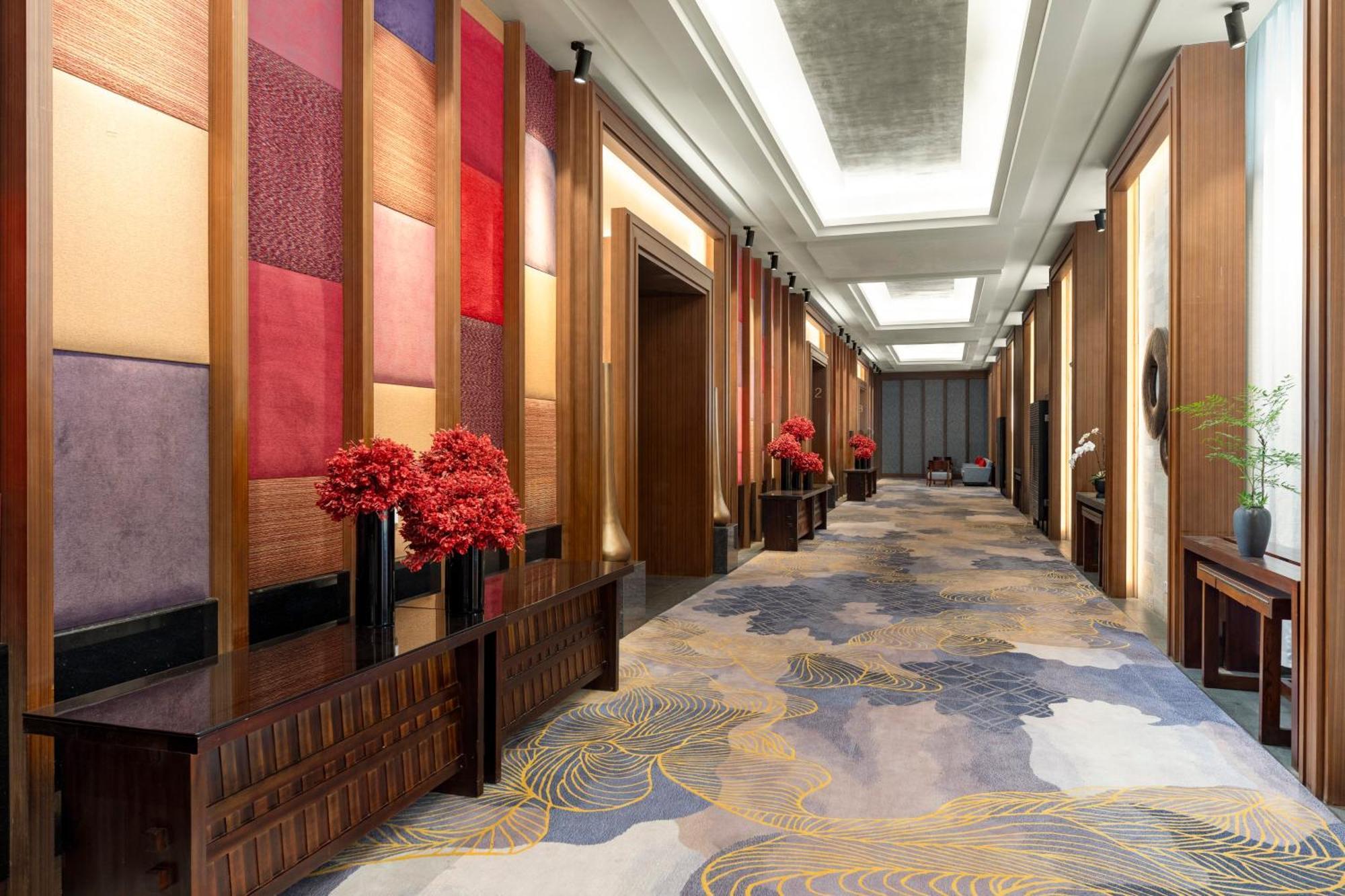 Intercontinental Lijiang Ancient Town Resort By Ihg ภายนอก รูปภาพ