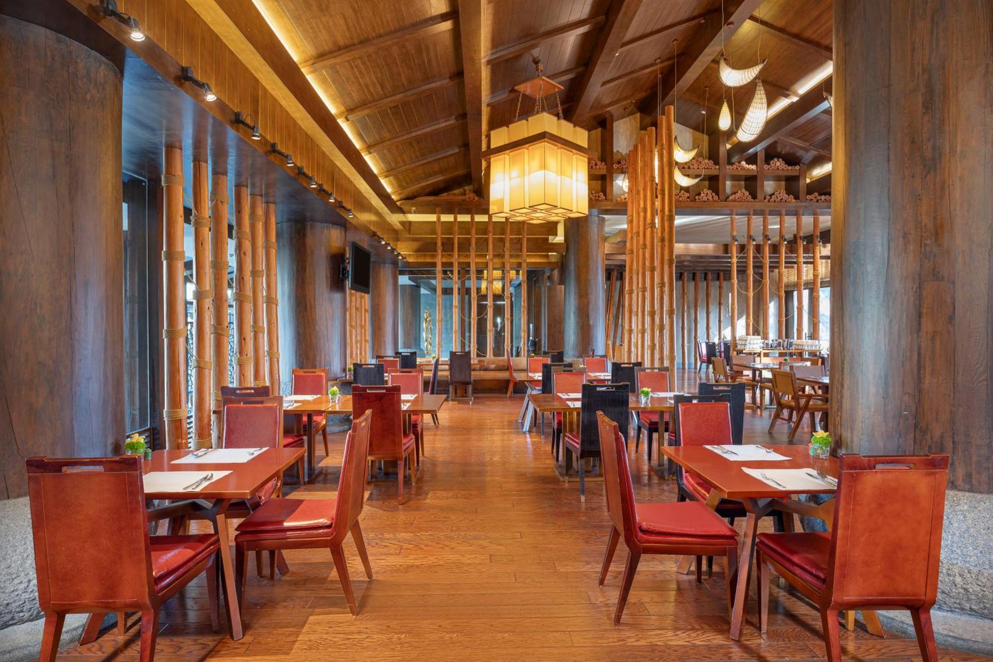 Intercontinental Lijiang Ancient Town Resort By Ihg ภายนอก รูปภาพ