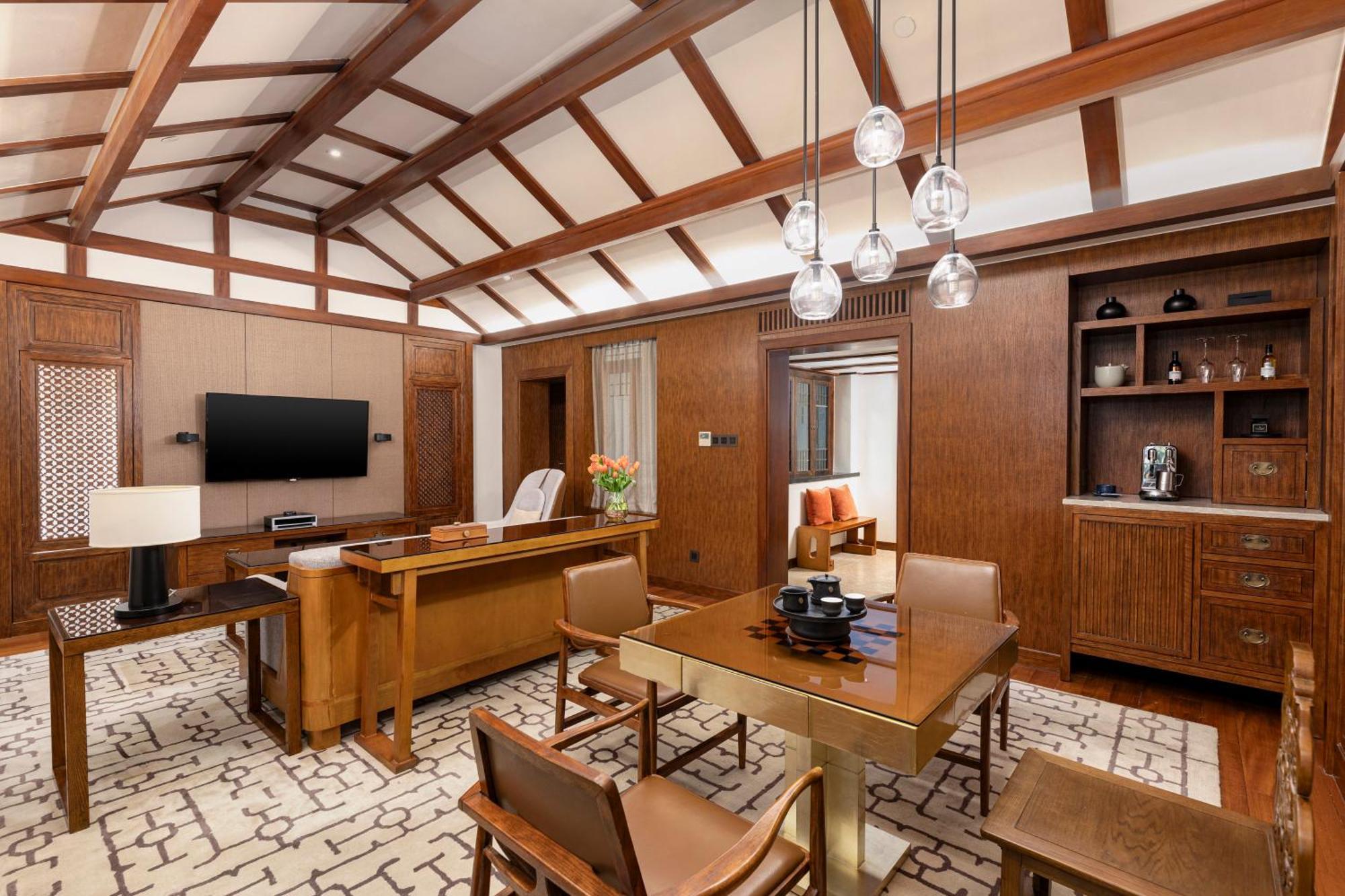 Intercontinental Lijiang Ancient Town Resort By Ihg ภายนอก รูปภาพ